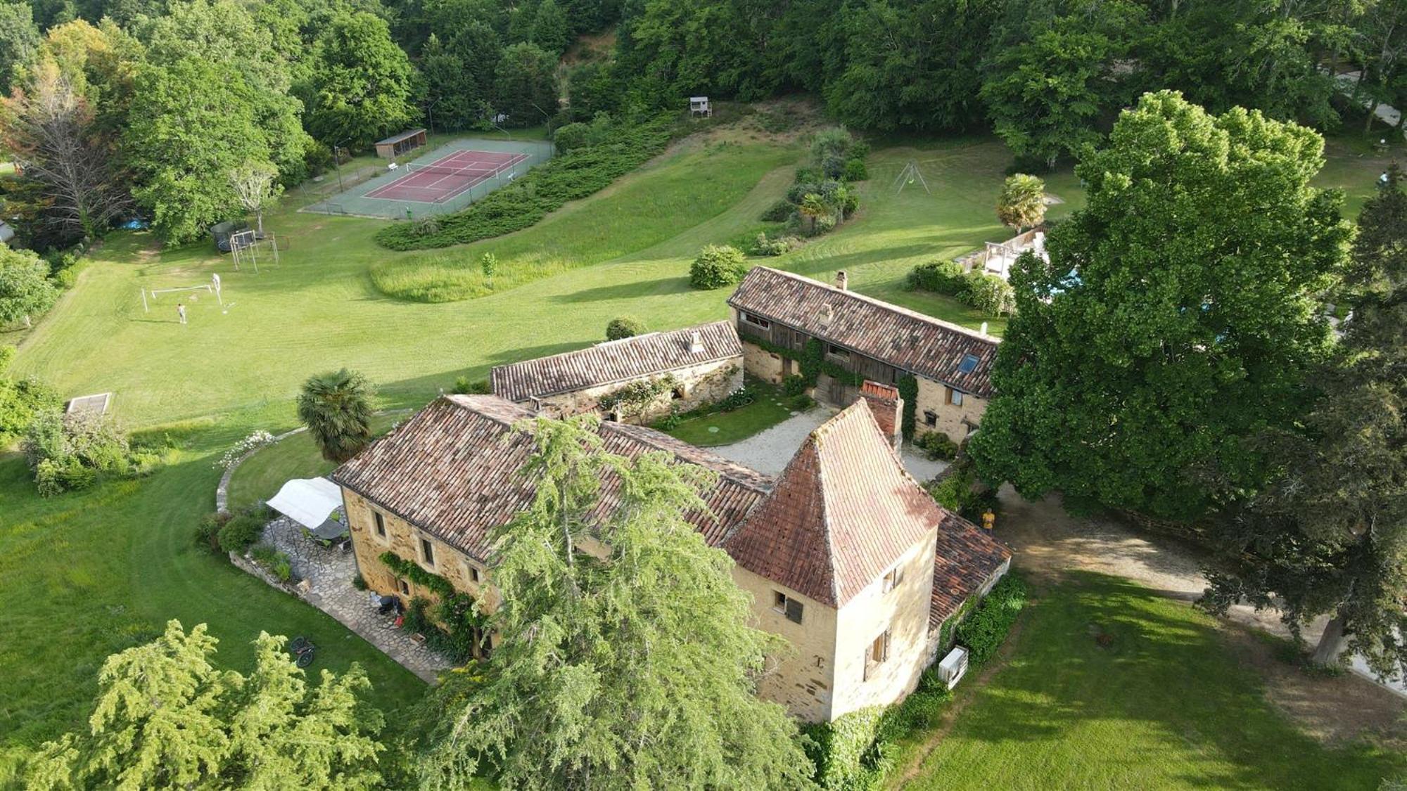 Domaine De Cournet Haut, A 17Th Century Property Set On A Calm, Idyllic Domain With Pool, Tennis, Bikes And More Les Vauries Exteriér fotografie